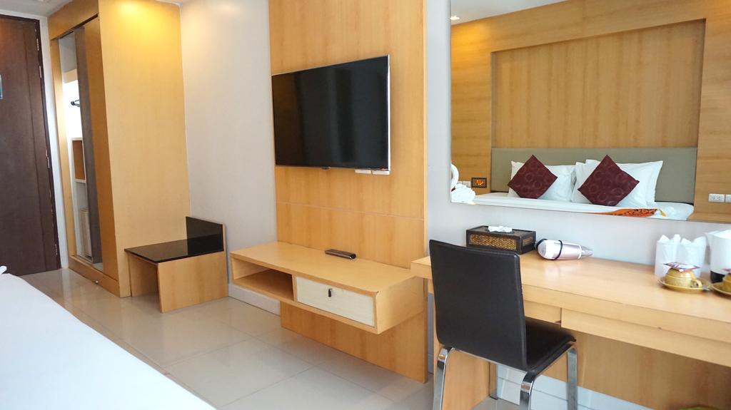 Andatel Grande Patong Phuket Eksteriør billede
