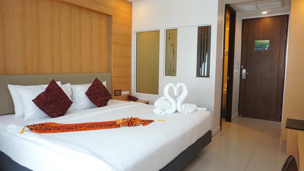 Andatel Grande Patong Phuket Eksteriør billede